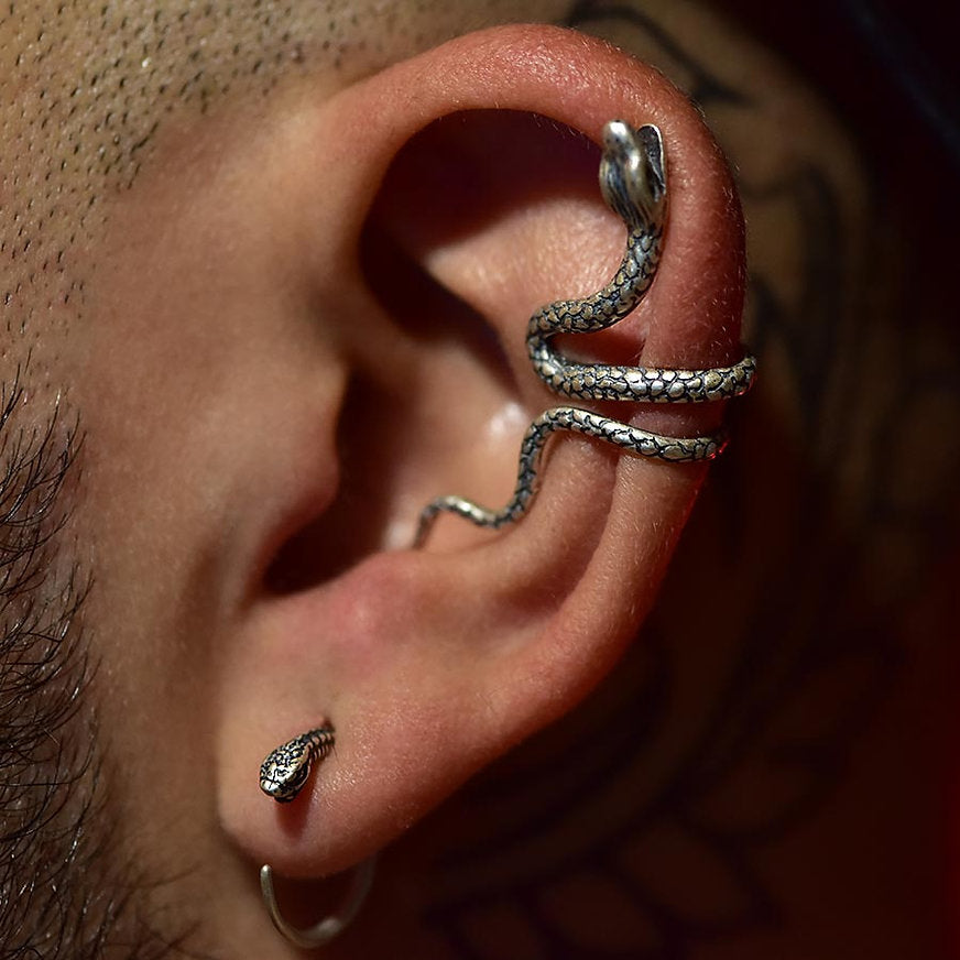 Snake earcuff in S925 silver