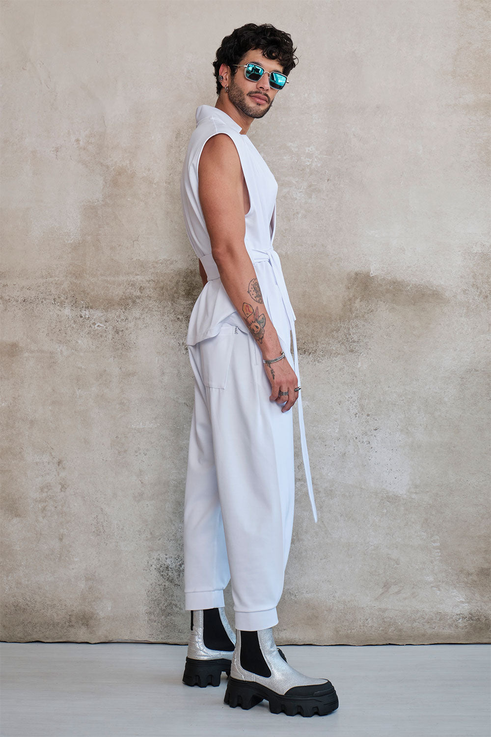 White samurai pants